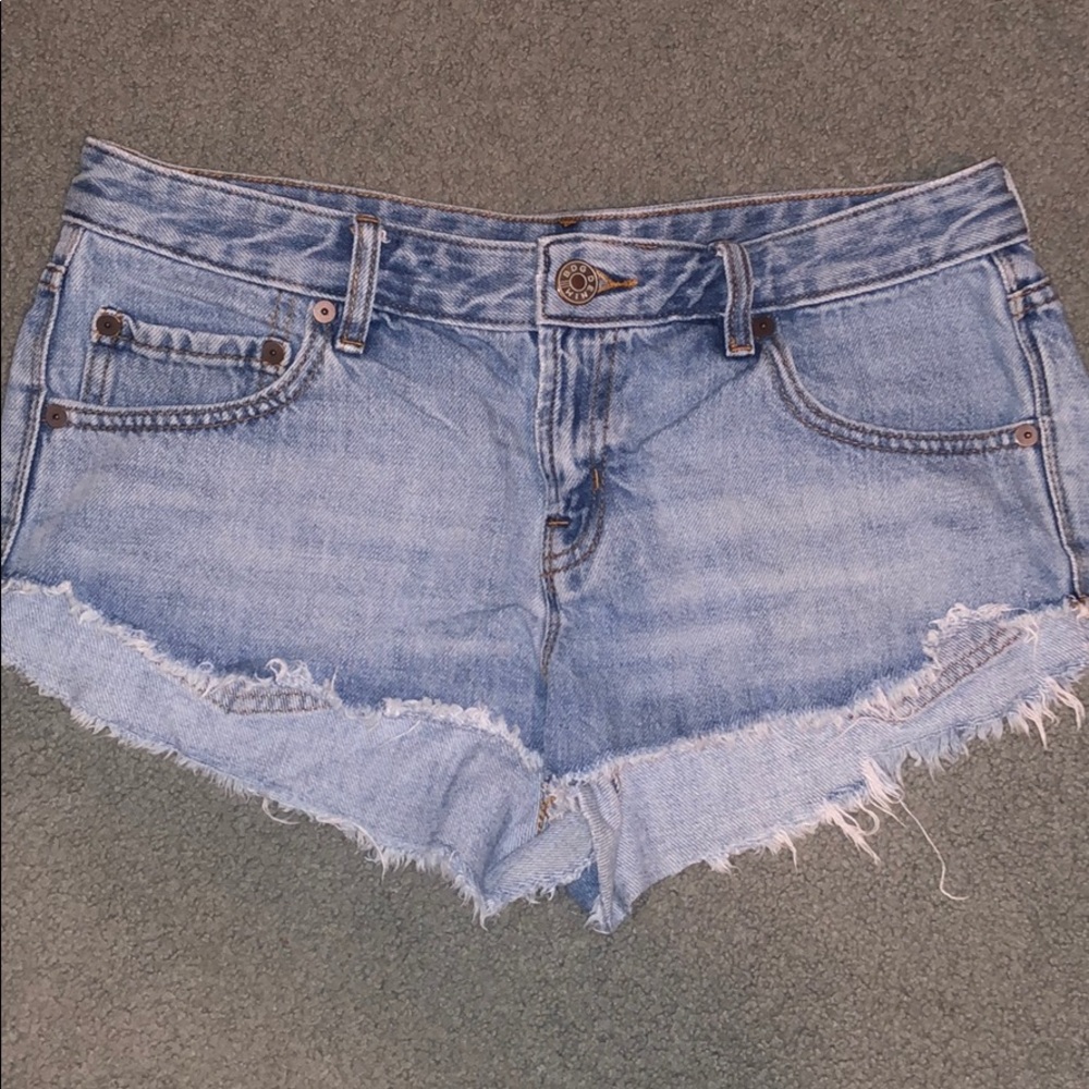 Urban Outfitters | BDG denim shorts